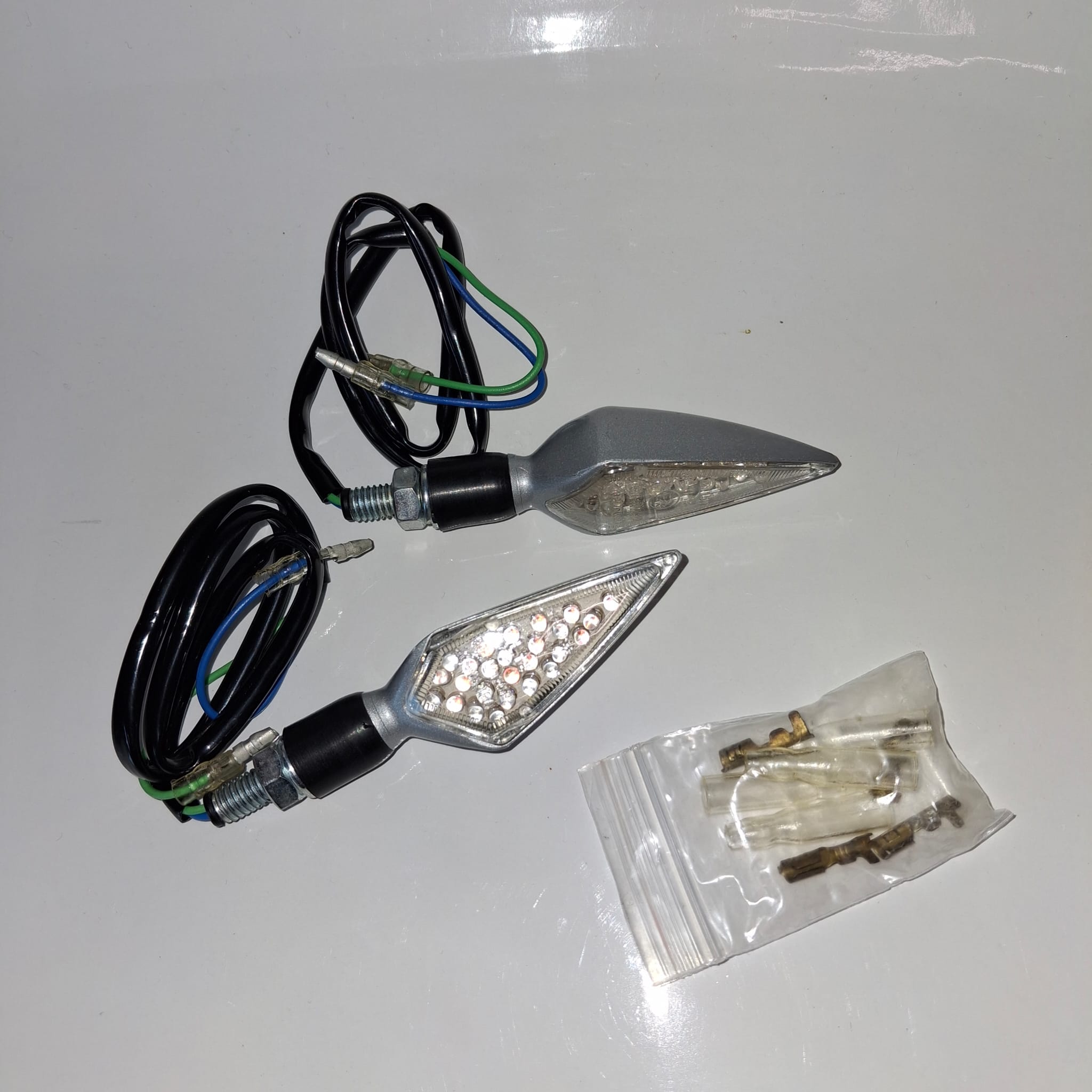 41c100af-c382-4dae-9de1-6c13a6148d5a intermitente-4908P