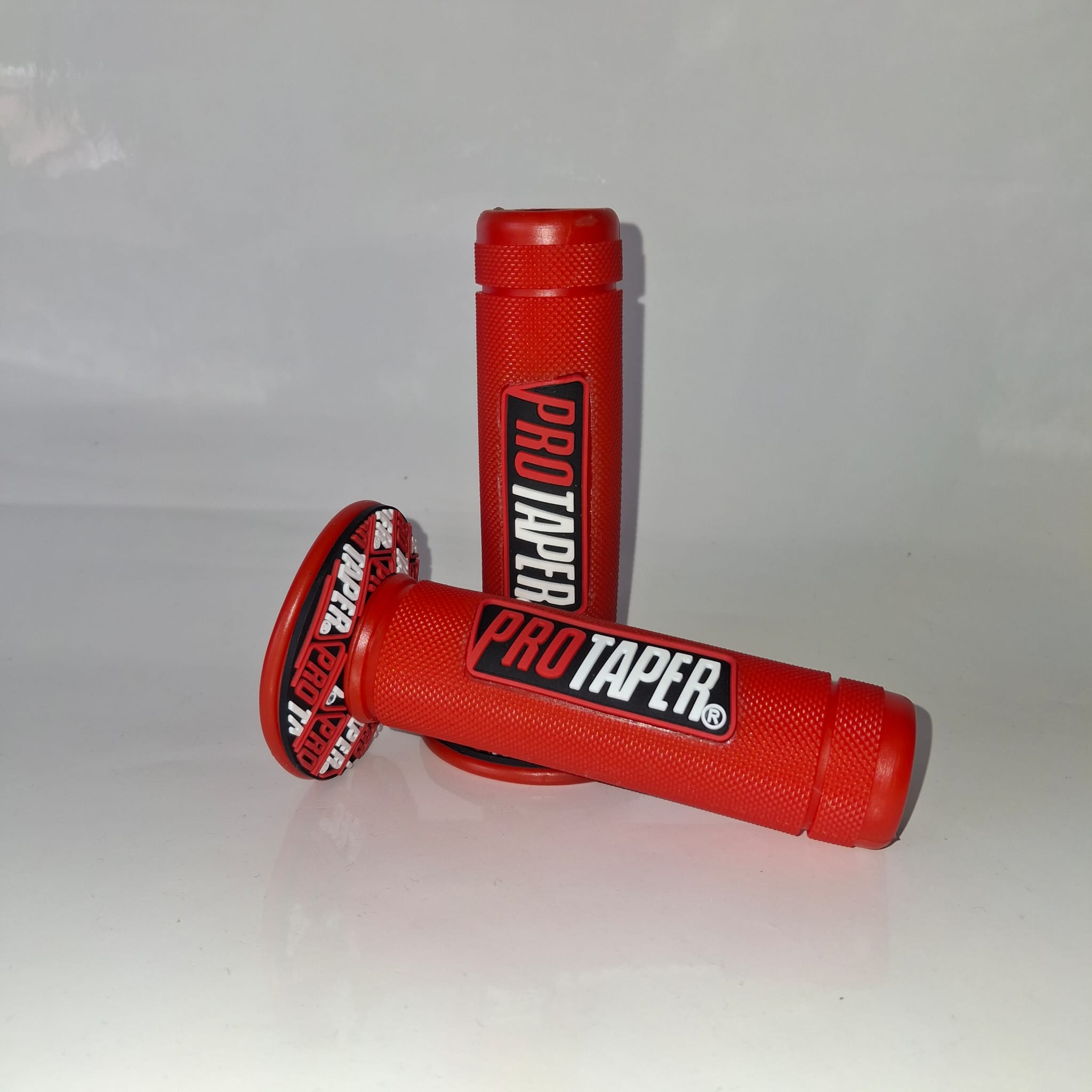 77bc225d-ccf0-4f5e-8153-3ec9c405ebe6 puños-protaper-base-rojo